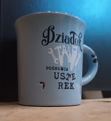 Oblique mug with the inscription Poland white