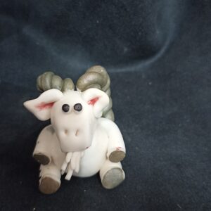 Figurka modelina kozioek (may)