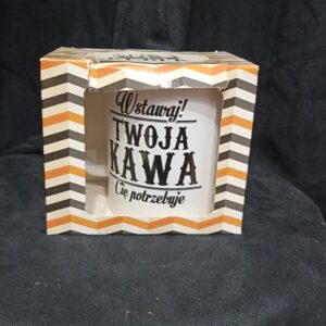Kubek wstawaj Twoja kawa Ci potrzebuje